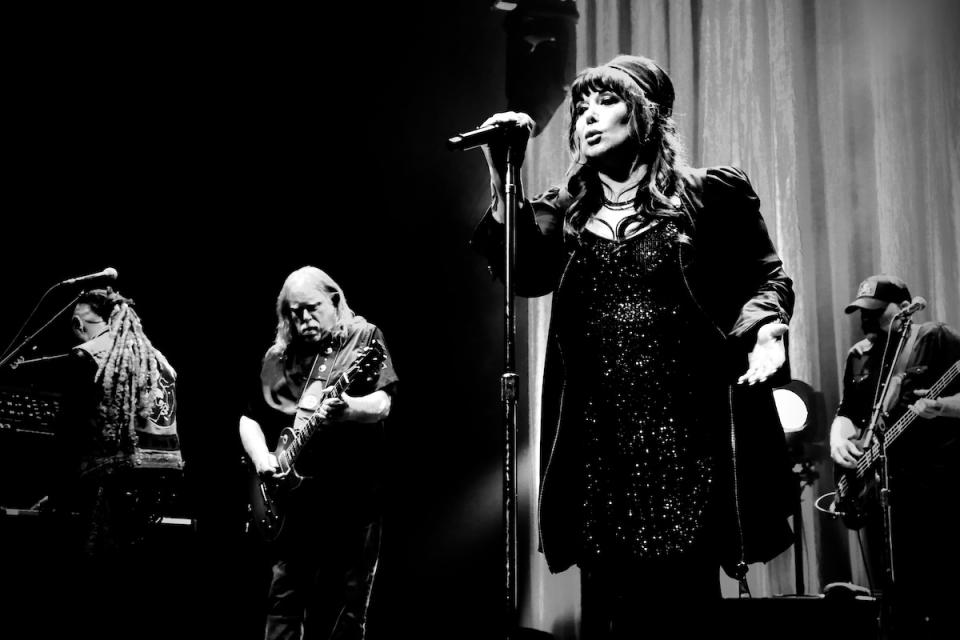 Ann Wilson with Warren Haynes