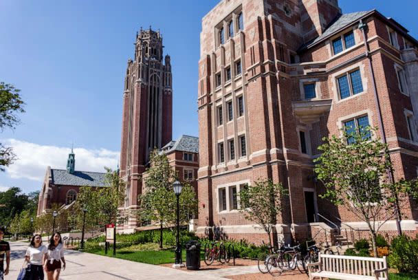 PHOTO: Hyde Park campus stands in the University of Chicago, Sept. 06, 2014. (Universal Images Group via Getty Images, FILE)