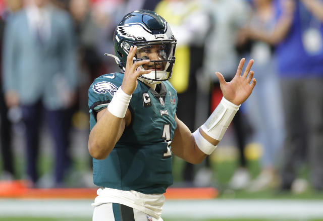 Super Bowl 2023: Jalen Hurts, Eagles fall short of title in heartbreaking  loss to Chiefs