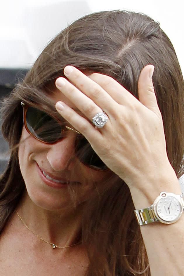 Pippa Middleton stepped out wearing her incredible diamond ring yesterday.