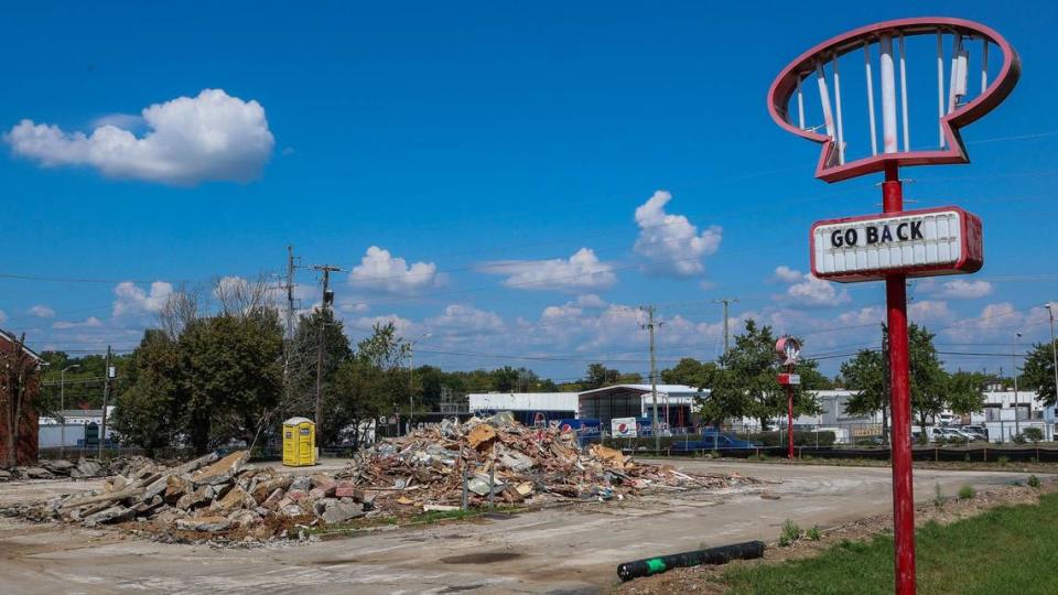 Rubble sits in a pile Friday, Sept. 6, 2024, after the Lee’s Famous Recipe Chicken restaurant location at the corner of Versailles Road and Red Mile Road in Lexington was demolished. A new Speedway convenience store and gas station has been proposed for the property at 1318 Versailles Rd.