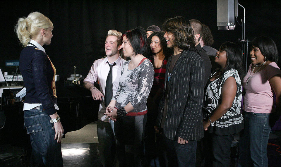 Grammy Award-winning artist Gwen Stefani (L) mentors the Top 10 finalists on American Idol.