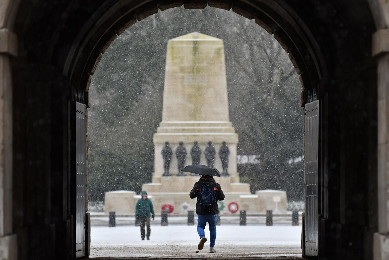 Consumers in the UK will pay as much as 178% more for heat this winter due to a rise in a cap on prices.