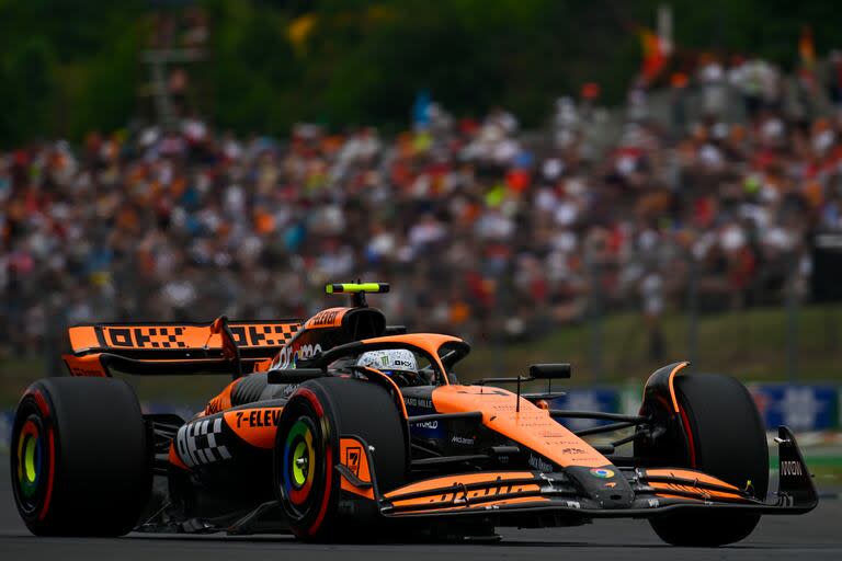 El británico Lando Norris llevó a su McLaren a la pole del Gran Premio de Hungría; estará al frente de la grilla el domingo
