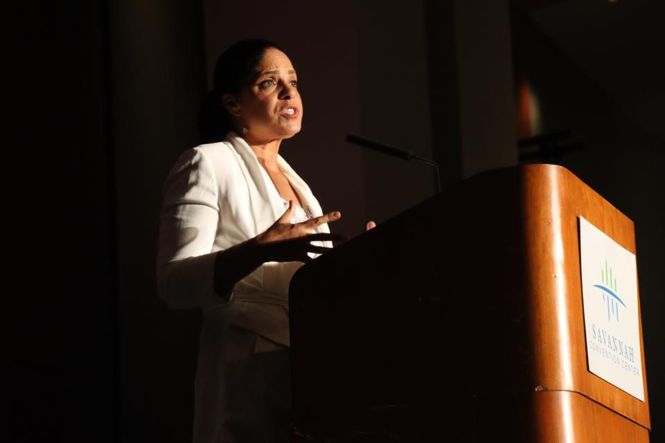 Emmy award-winning journalist and documentarian Soledad O'Brien delivered a heartfelt and humorous keynote address at the 20th annual SmartWomens Luncheon & Expo. The yearly event, hosted by St. Joseph's/Candler Health System, serves as a fundraiser for the Telfair Mammography Fund, which provides low- and no-cost breast cancer testing for un- and under-insured women.