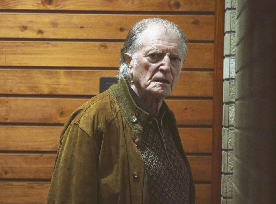 David Bradley as grumpy neighbour Harry.