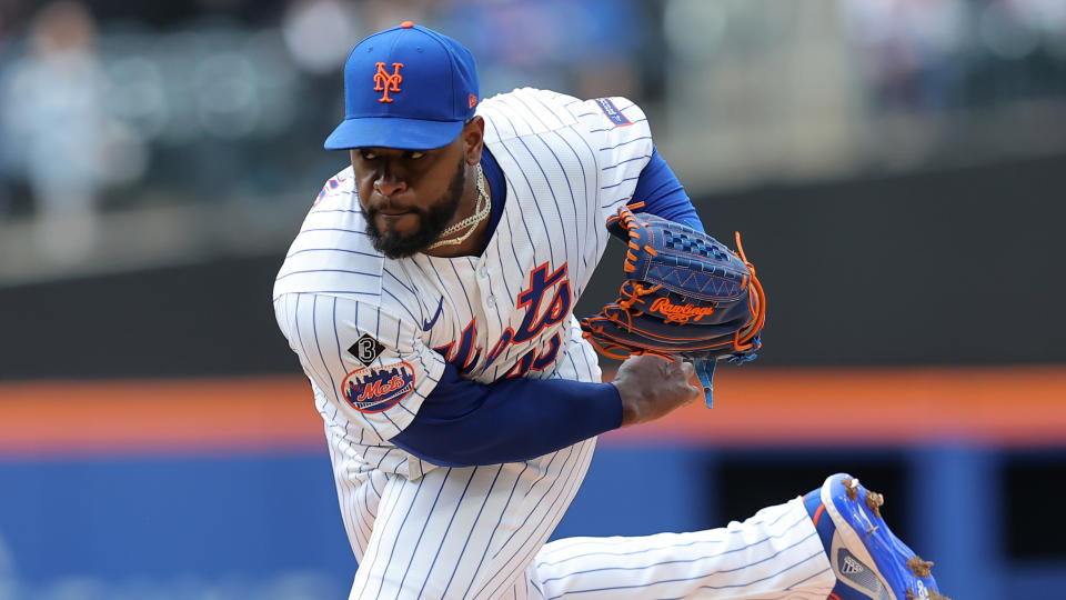 Apr 17, 2024; New York City, New York, USA; New York Mets starting pitcher Luis Severino (40) follows through on a pitch against the Pittsburgh Pirates during the first inning at Citi Field. 