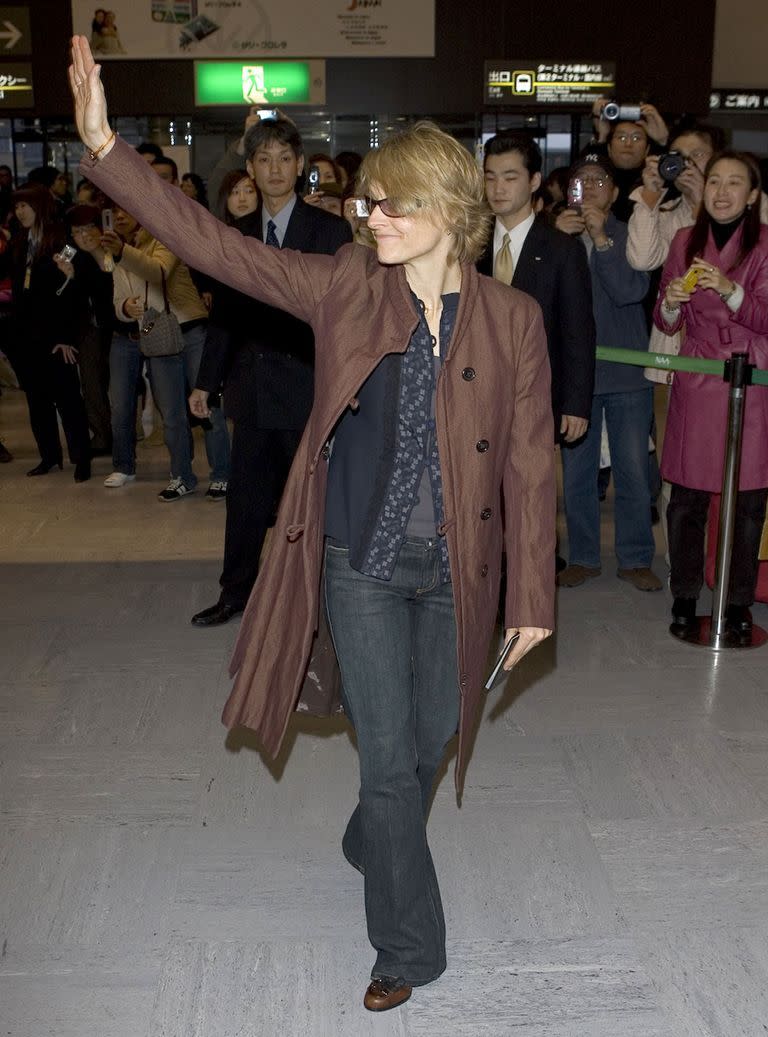 Celebrities at the Airport in the Early 2000s: The Photos