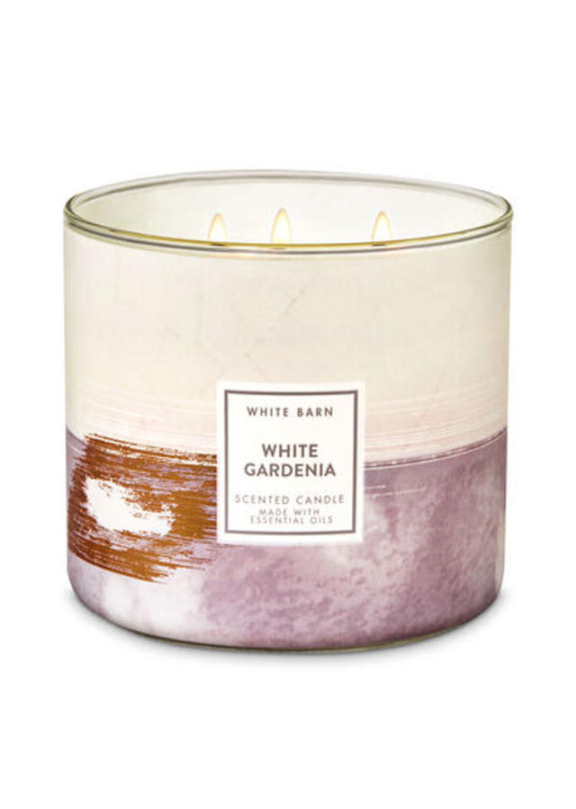 bath and body works white gardenia candle