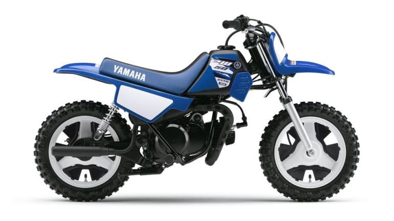 2015-Yamaha-PW50-EU-Racing-Blue-Studio-002