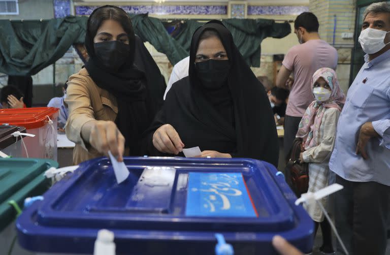 Mujeres votantes en Teherán