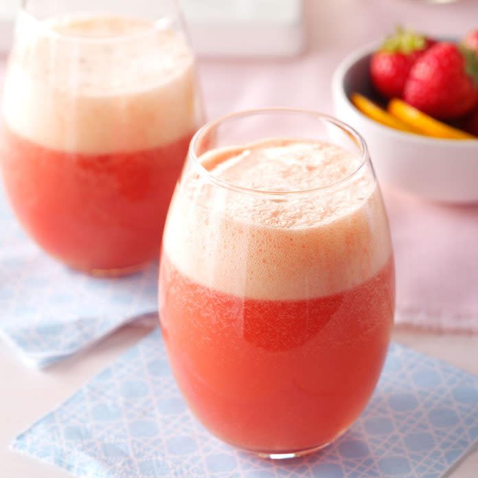 Strawberry Mimosas