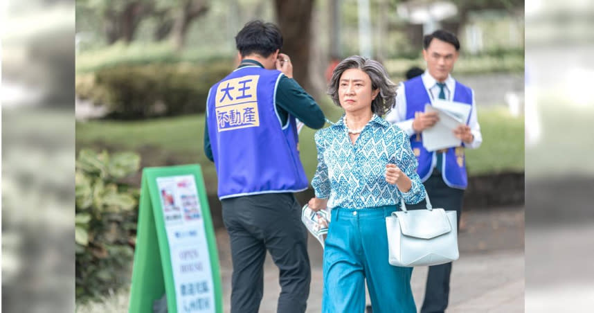 楊麗音表現太豪放，被導演提醒要收斂一點。（圖／華視、公視台語台提供）