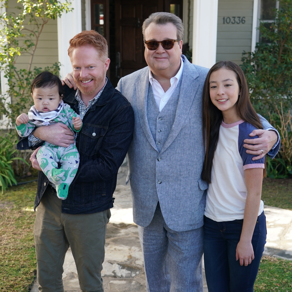 Jesse Tyler Ferguson, Eric Stonestreet and Aubrey Anderson-Emmons in 