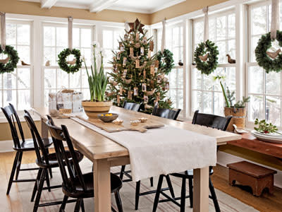 Holiday Décor in a Connecticut Home