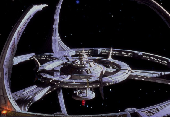 7 Awesome Sci-Fi Space Stations from TV and Film