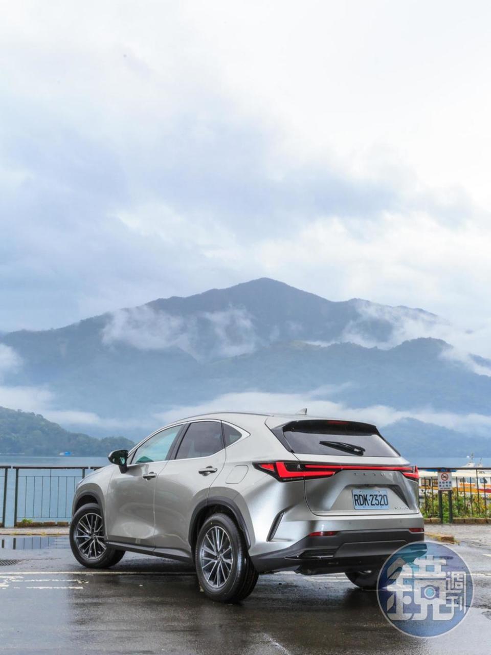 LEXUS NX 350h豪華版