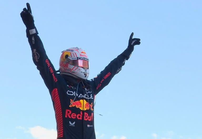 Max Verstappen gana el GP de Japón, Red Bull logra el título de constructores