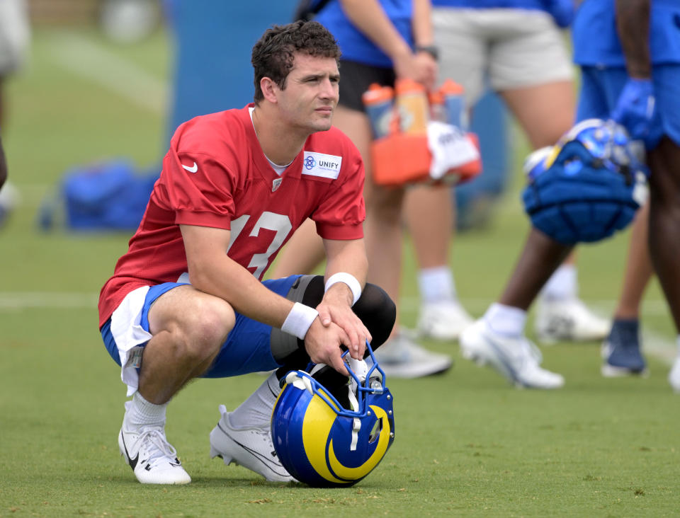 THOUSAND OAKS, CALIFORNIA – JUNE 13: Los Angeles Rams quarterback Stetson Bennett #13 looks on during mini-camp at California Lutheran University on June 13, 2023 in Thousand Oaks, California.  (Photo by Jayne Kamin-Oncea/Getty Images)