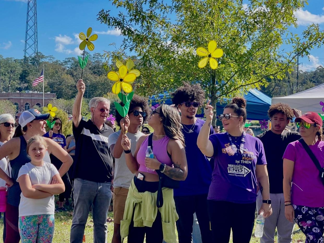 Participants in the Walk to End Alzheimer's at Cascades Park on Nov. 12, 2022.