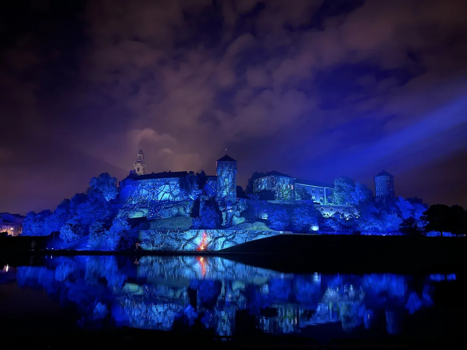 A photo of the rift at Wawel Castle in Krakow, Poland.