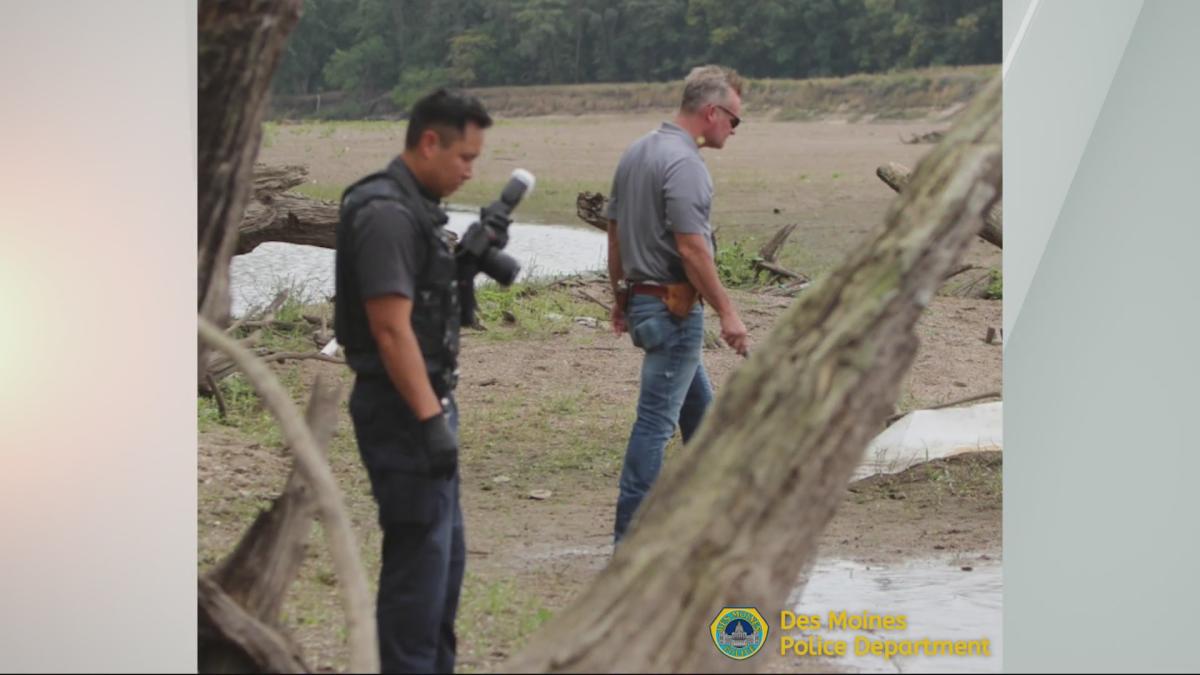 Human Skull Found In Woods On Des Moines East Side Police Investigating 9129