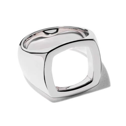 Hicks Signet Ring in Oxidized Sterling Silver