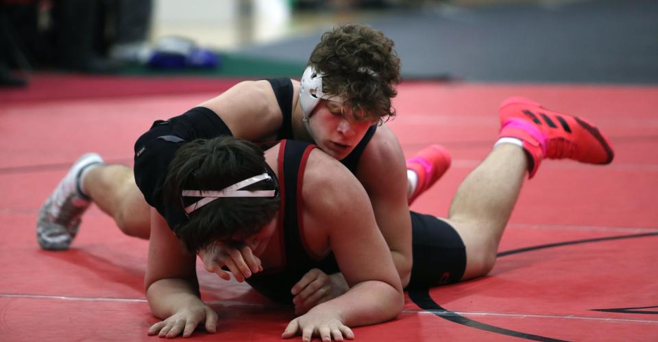 Covington County’s Willie Rodriguez wrestles PRP’sColton Lewis in the the 285 weight class of the 2023 KHSAA State Wresting championship. Feb. 25, 2023