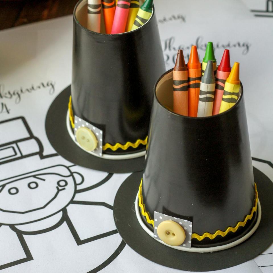 Pilgrim Hat Crayon Cups