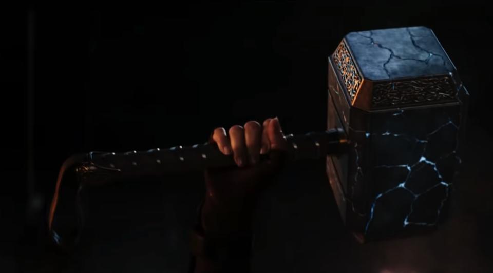 The repaired Mjolnir hammer in Jane's (Natalie Portman) hand