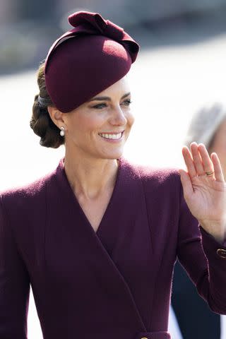 <p>Mark Cuthbert/UK Press via Getty</p> Kate Middleton wears Queen Elizabeth's earrings on Sept. 8, 2023