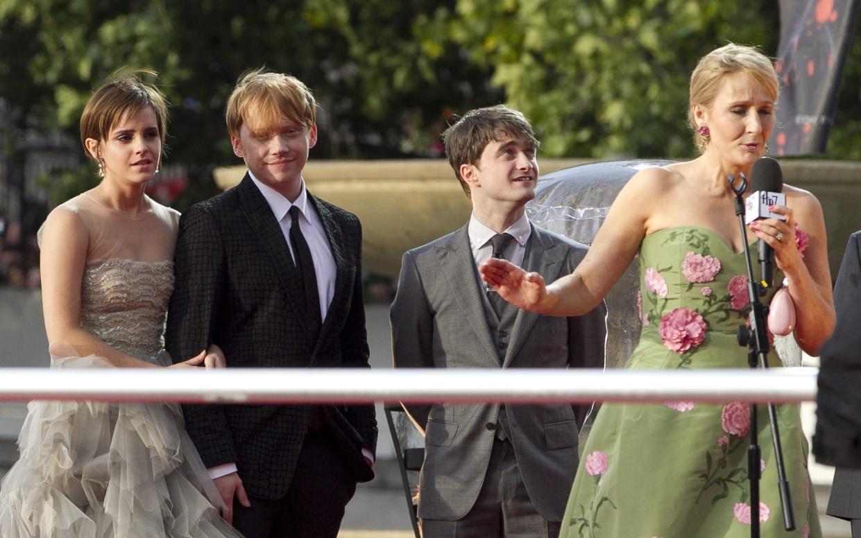 JK Rowling and the cast at Harry Potter and the Deathly Hallows part 2 premiere in 2011