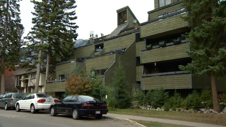 Banff cracking down unlicensed vacation properties
