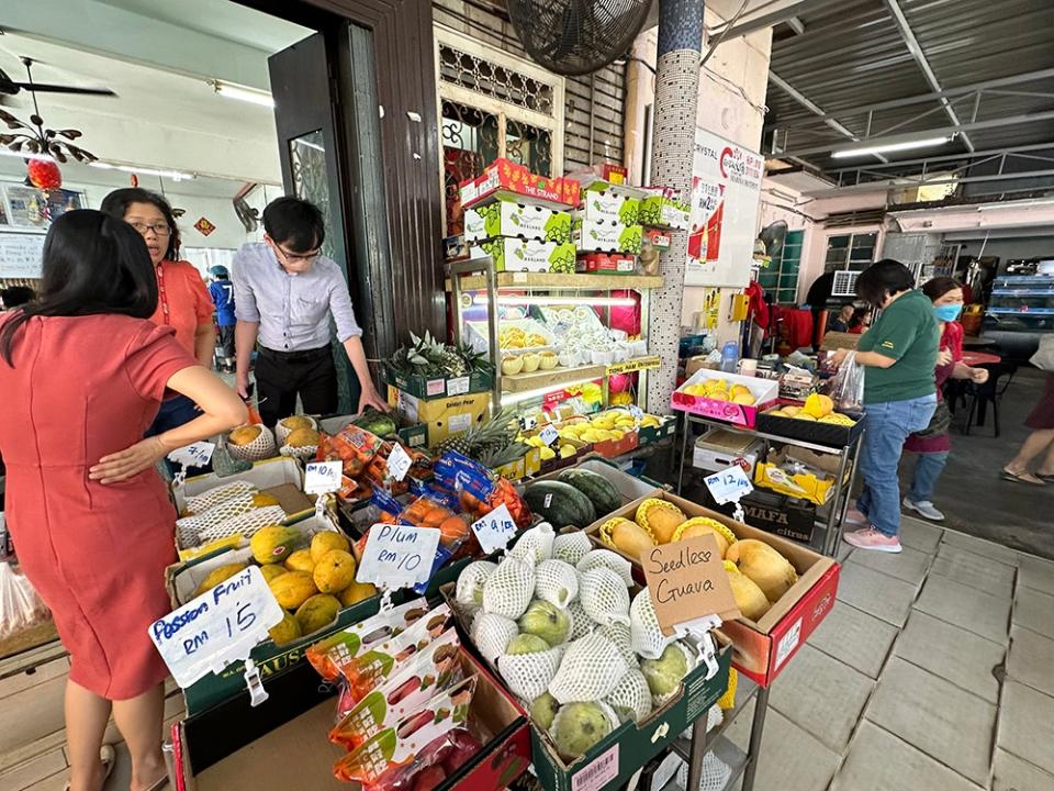 There's a big fruits stall too.