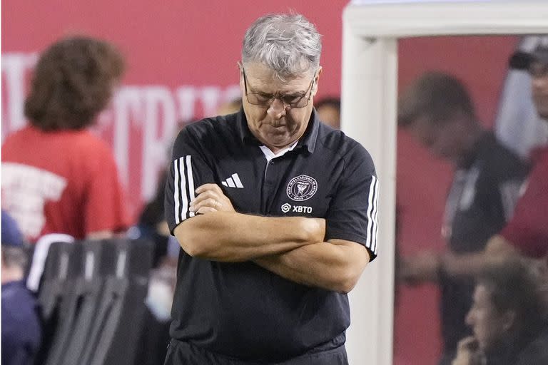 Gerardo Martino preocupado por la goleada que dejó a Inter Miami al borde de la eliminación y afuera de los playoffs de la MLS