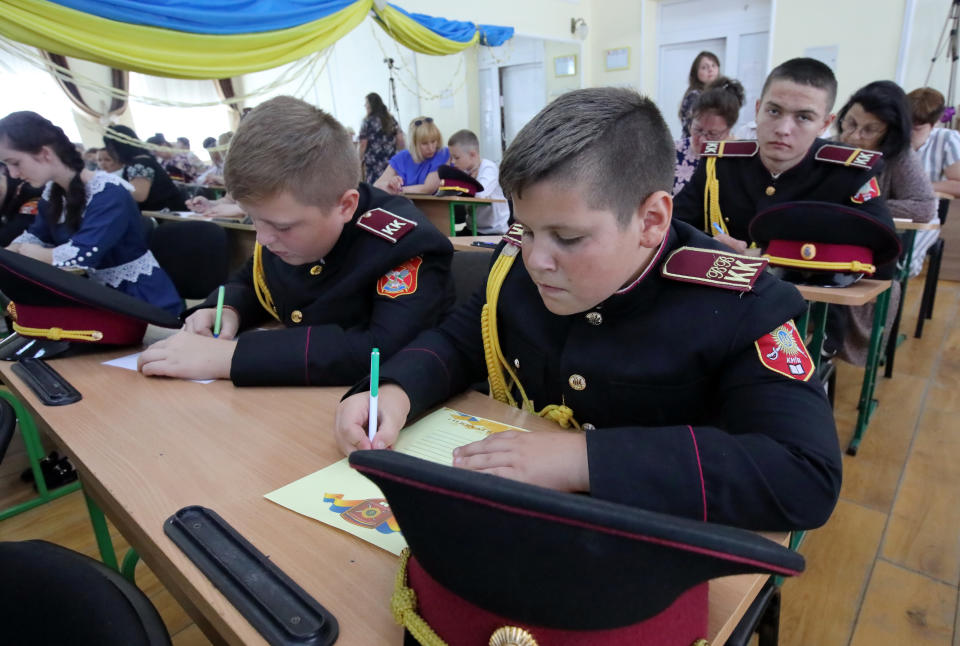 <p>Y es que en mitad de la guerra estos jóvenes pueden ser fácilmente un objetivo de las tropas de Putin. (Volodymyr Tarasov/ Ukrinform/Future Publishing via Getty Images)</p> 
