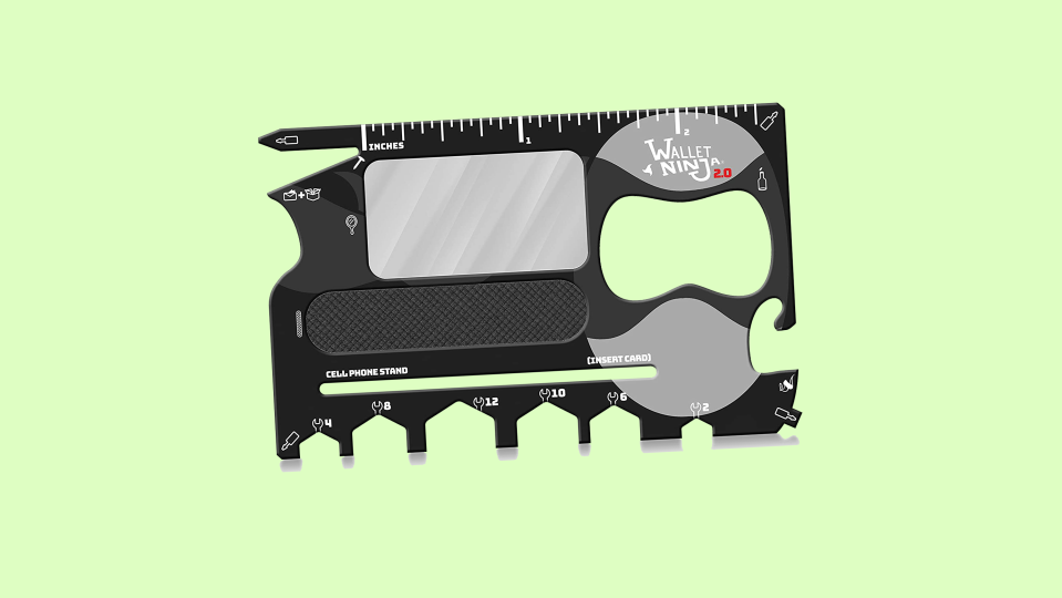 Best gifts for dad: Wallet Ninja 2.0 multitool