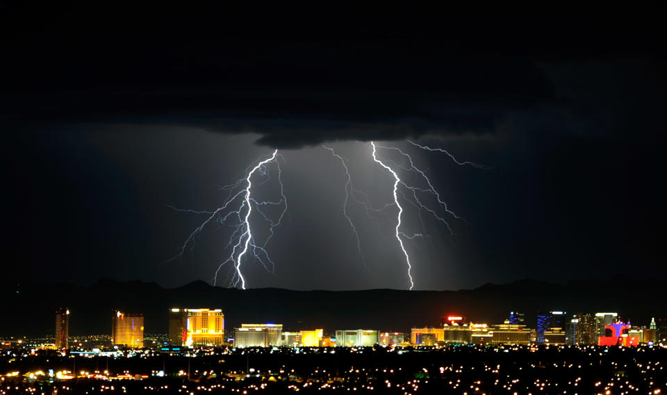 Thunderstorm Rolls Through Las Vegas