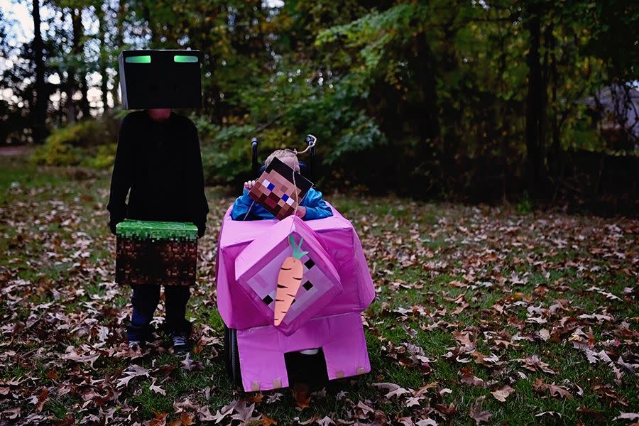 <p>At some point, every kid goes through a Minecraft phase, right? Steve riding a Minecraft pig is an easy costume to DIY at the last minute. </p><p><a href="http://www.sarahhalstead.com/week-44-disguise/" rel="nofollow noopener" target="_blank" data-ylk="slk:See more at Sarah Halstead »;elm:context_link;itc:0;sec:content-canvas" class="link "><em>See more at Sarah Halstead »</em></a></p>