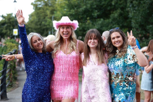 Emma Satchwell, Lauren Clark, Annabel Cleary, and Tierna Brazil before watching Taylor Swift perform in Dublin