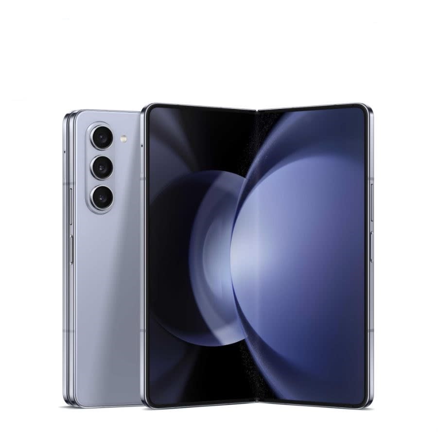 Galaxy Z Fold 5 render