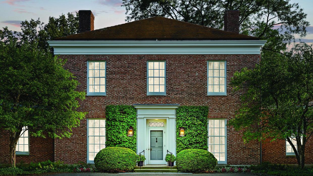 Entrance of the 2023 lake forest showhouse image courtesy of coldwell banker realty