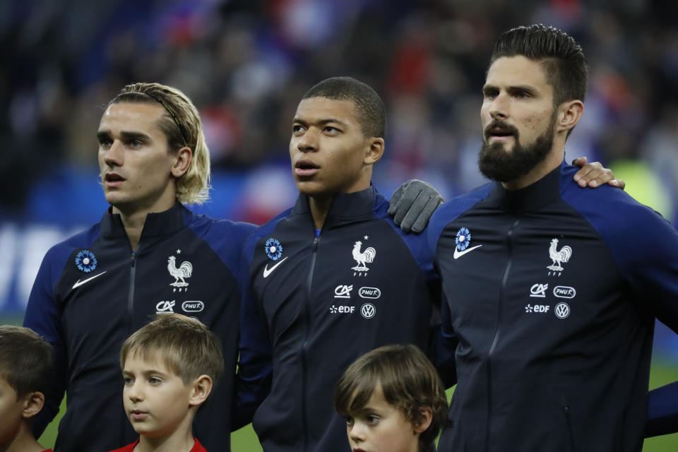 <p>Kein Team ist wertvoller als das von Frankreich – und das nicht nur bei der Weltmeisterschaft, sondern generell. Kein anderes Team auf der Welt übersteigt den Wert der Franzosen. Mit 120 Millionen ist Kylian Mbappé der wertvollste Spieler der Mannschaft. Doch auch Antoine Griezmann, der immer noch auf 100 Millionen Euro kommt, kann sich sehen lassen, während Paul Pogba rund 90 Millionen Euro kostet. N’Golo Kanté und Ousmane Dembélé schlagen mit jeweils 80 Millionen Euro zu Buche. Das läppert sich. </p>