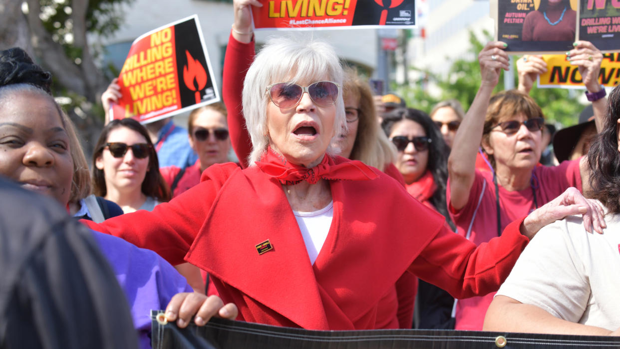 Jane Fonda marches at Greenpeace USA Brings Fire Drill Fridays To California on March 06, 2020. (Photo by Rodin Eckenroth/Getty Images)