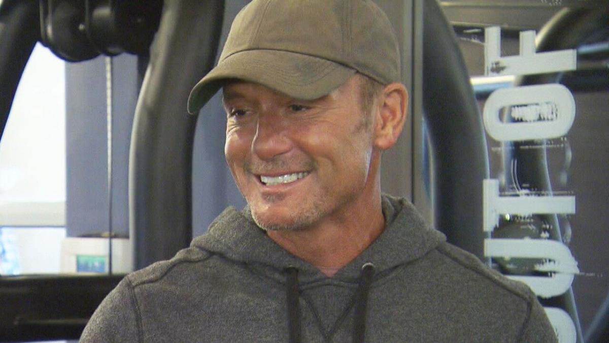 Tim McGraw Says Faith Hill Told Him to 'Get Over Yourself' Before He Lost  40 Pounds (Exclusive)