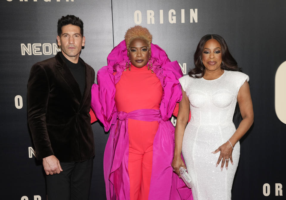 Jon Bernthal, Aunjanue Ellis and Niecy Nash