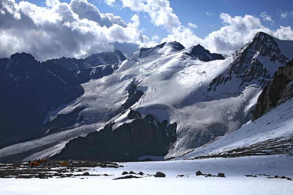 阿空加瓜山（Image Source : Getty Creative/Cavan Images RF）