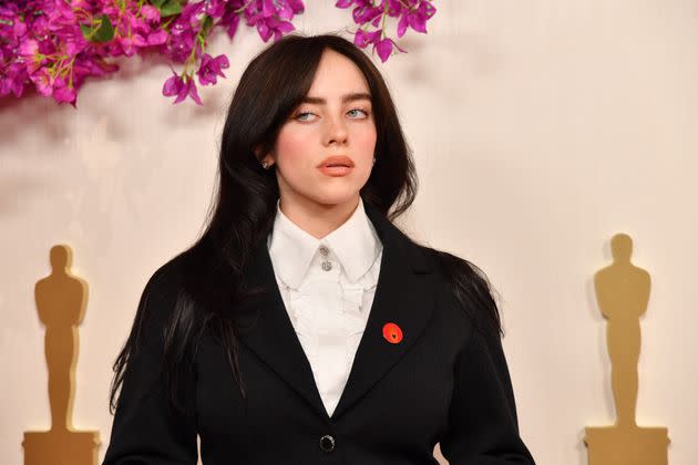 Billie Eilish Responds To Claims Her Comments About 'Wasteful' Artists Were  Aimed At Taylor Swift