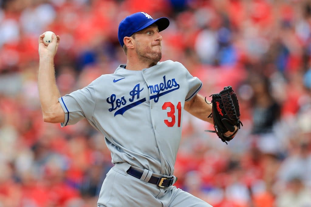 DODGERS-ROJOS (AP)