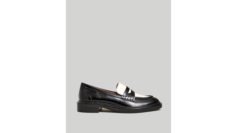 <p><a href="https://go.redirectingat.com?id=74968X1596630&url=https%3A%2F%2Fwww.madewell.com%2Fthe-vernon-loafer-in-leather-NM083.html&sref=https%3A%2F%2Fwww.cosmopolitan.com%2Fstyle-beauty%2Ffashion%2Fg9167931%2Fbest-gifts-for-mom%2F" rel="nofollow noopener" target="_blank" data-ylk="slk:Shop Now;elm:context_link;itc:0;sec:content-canvas" class="link ">Shop Now</a></p><p>The Vernon Loafer</p><p>madewell.com</p><p>$158.00</p>